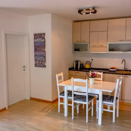 Mia Apartment *