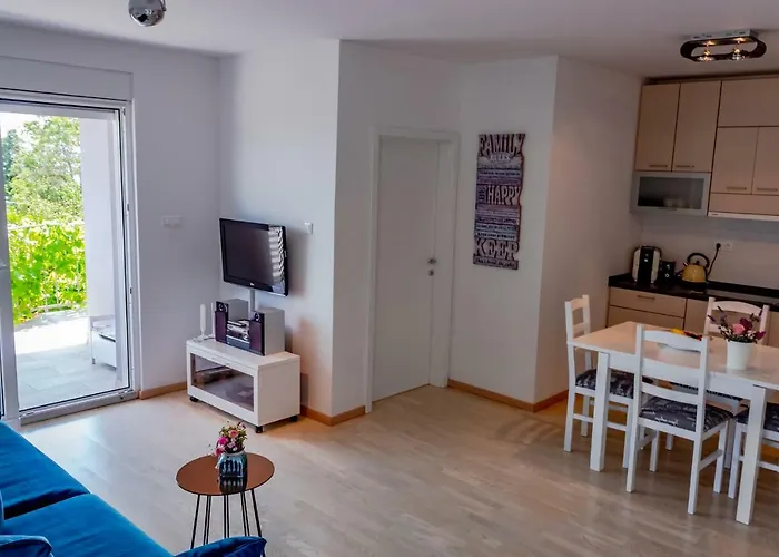 Mia Apartman